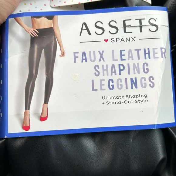 ASSETS by SPANX Women's All Over Faux Leather Leggings - Picture 6 of 7